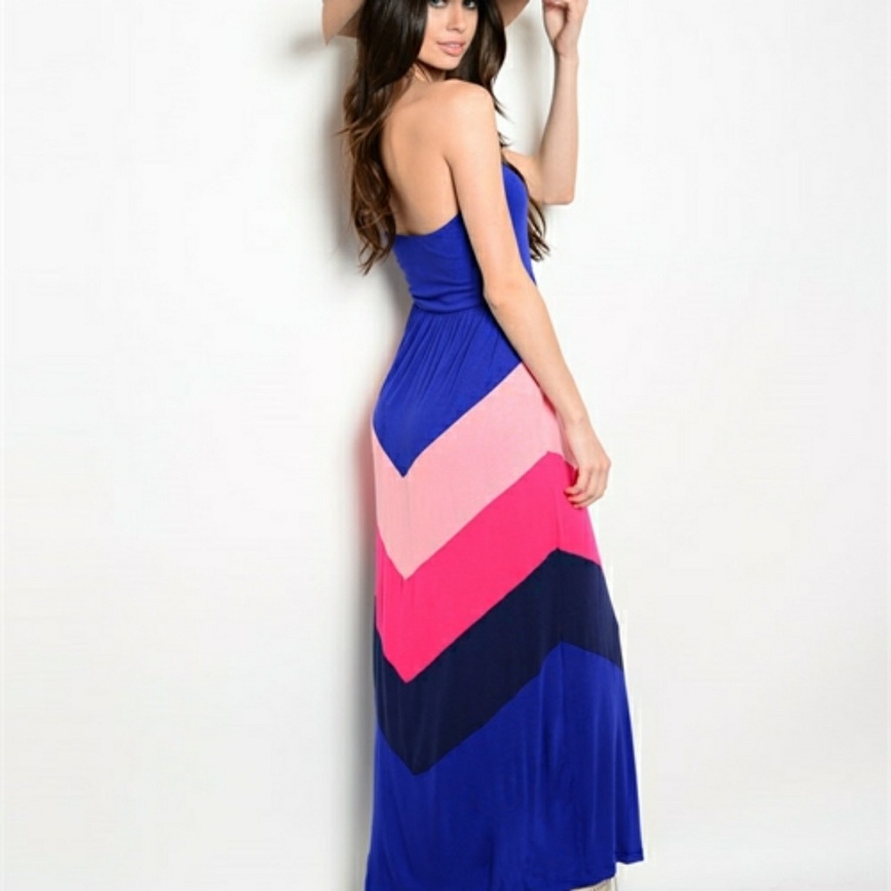 ⚡Mandy Chevron Stripe Design Maxi Dress - Picture 2 of 4